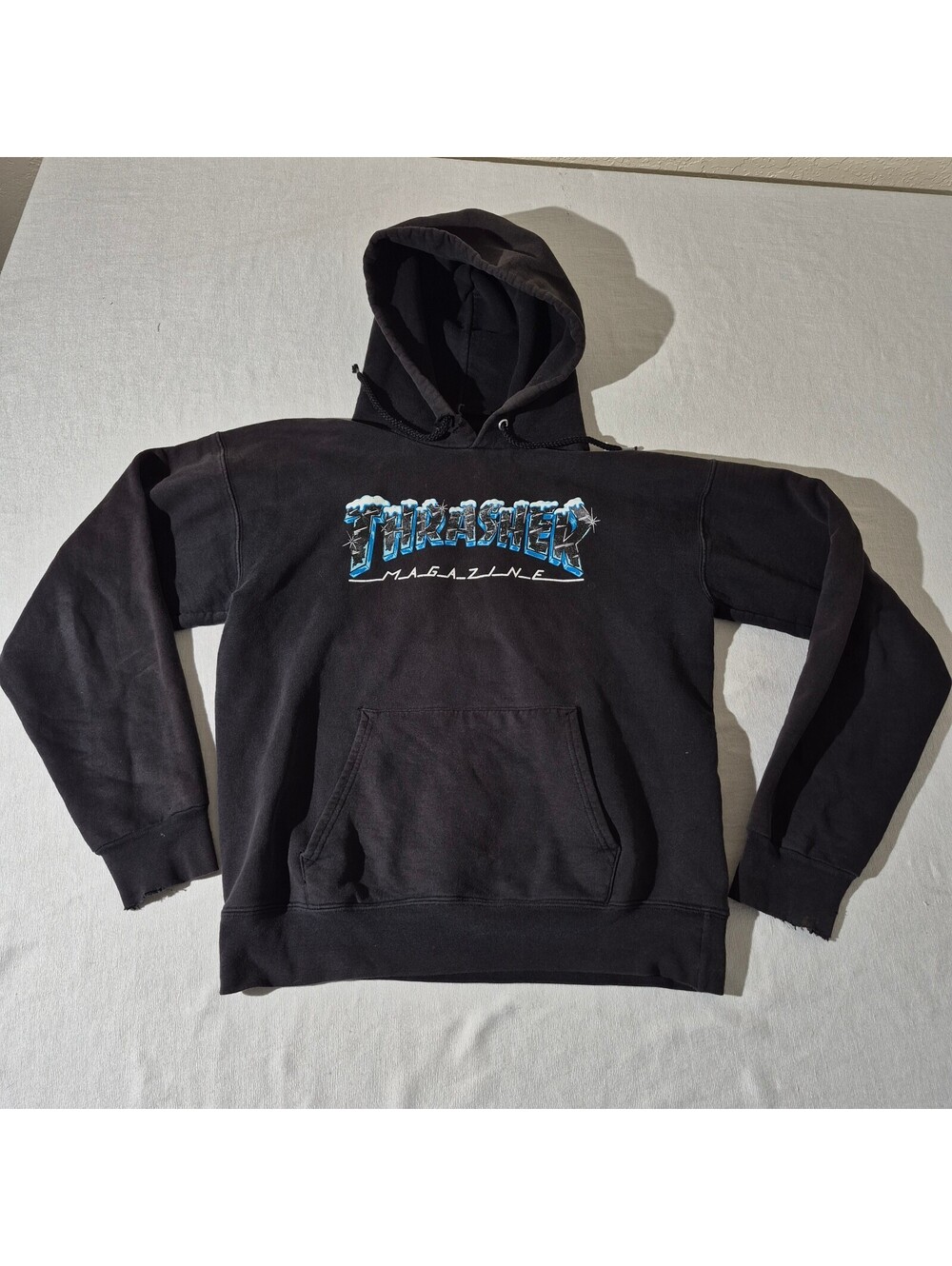 Vintage Thrasher Magazine S Small Skater Y2K black pullover hoodie